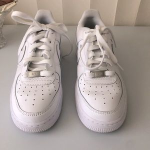 Nike Air Force 1 Low White Sneakers BoySize 6Y EUR 38.5
